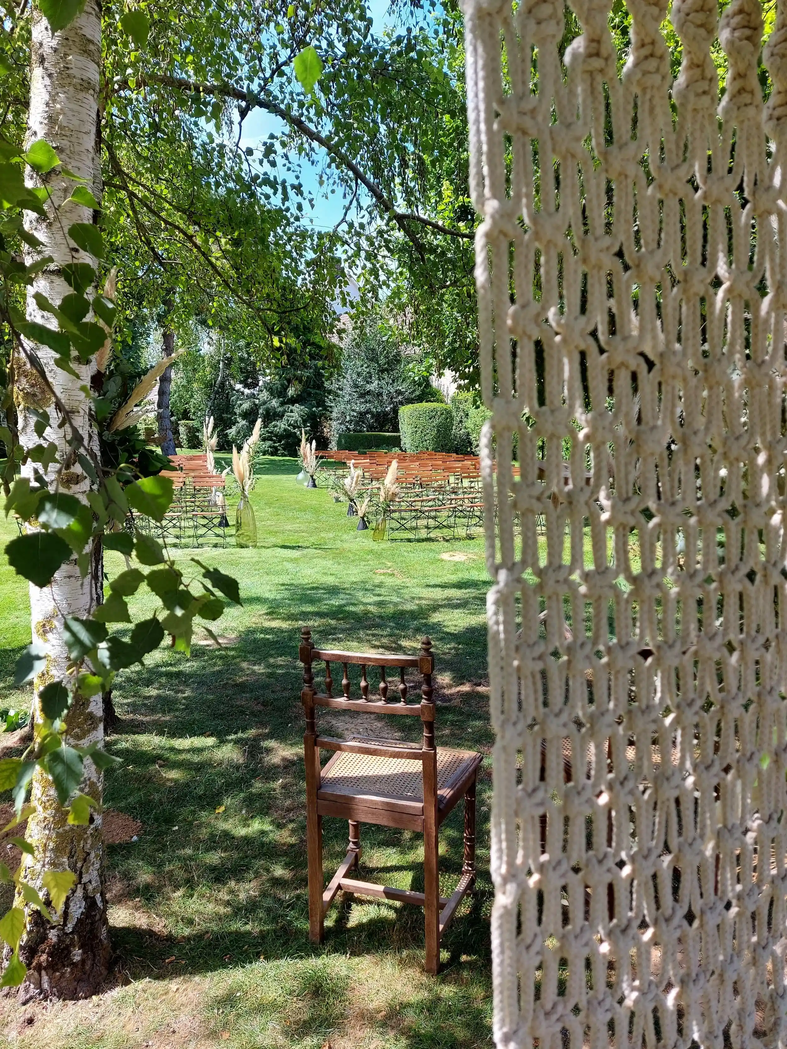 Cérémonie mariage champêtre Essonne - Jardin cérémonie laïque La Ferme du Parc
